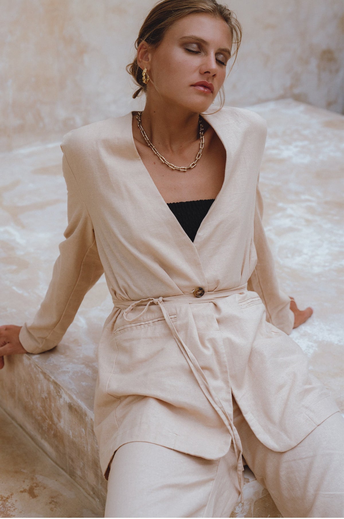 Mia Linen Blazer (Sale)