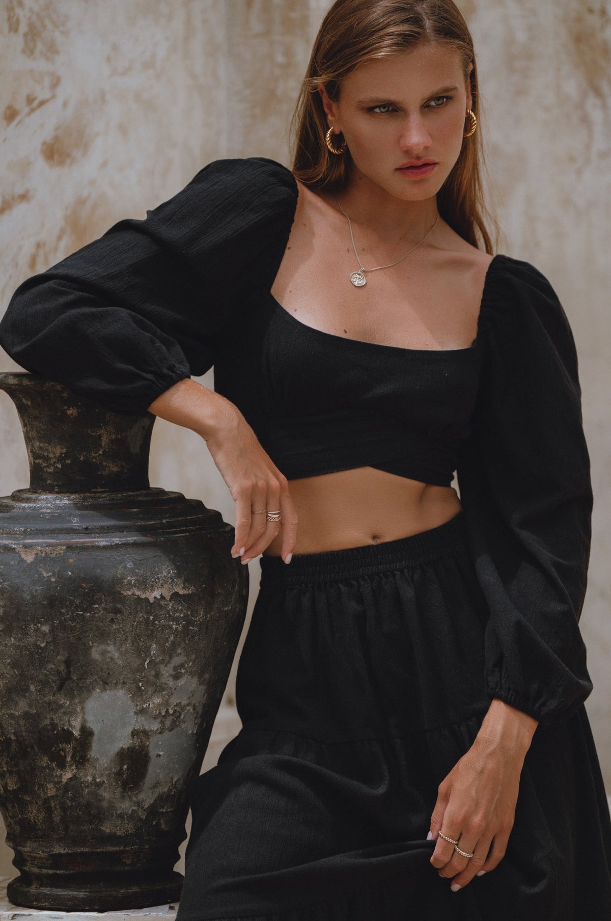 Helsa Long Sleeve Linen Top