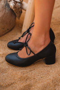 Jules Leather Heels (Sz. 8)