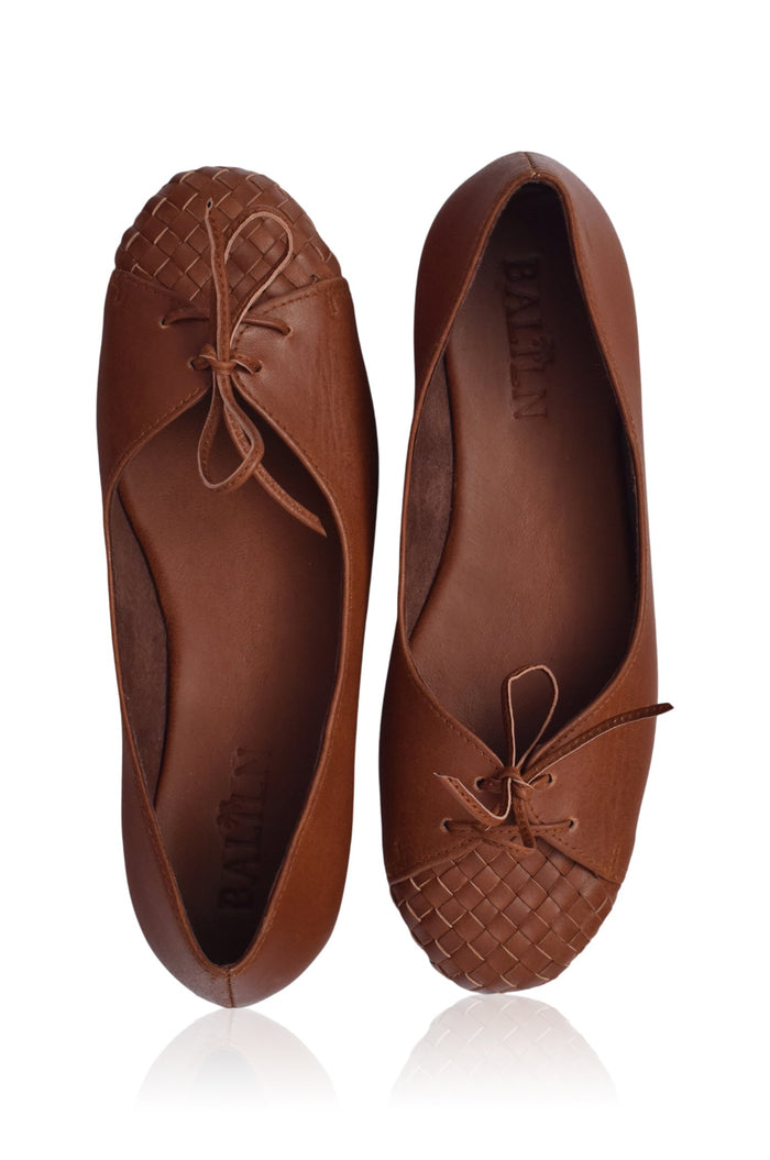 Alexandra Woven Leather Flats (Sz. 4, 5 & 8.5)