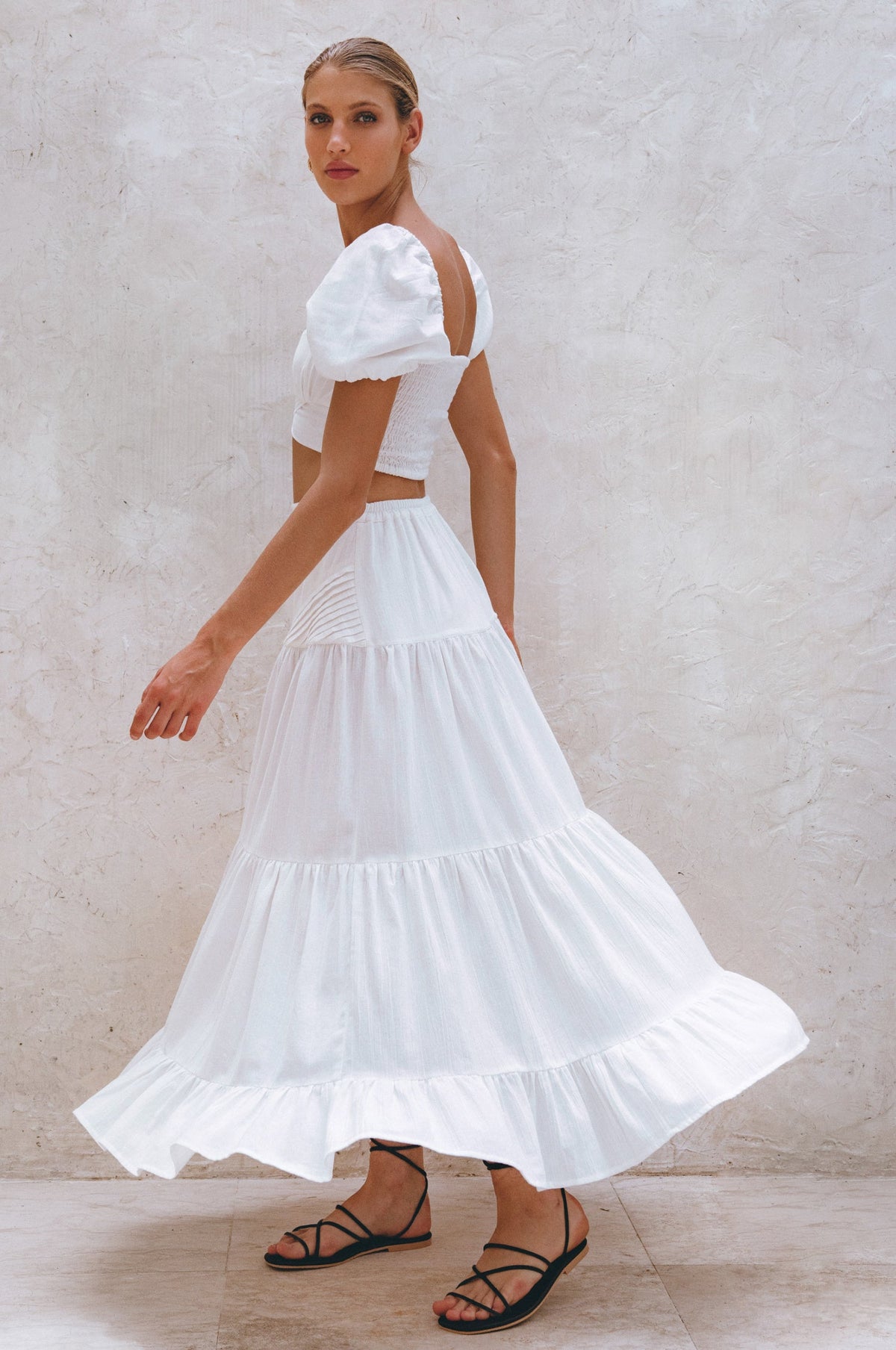 Kiana Linen Crop Top