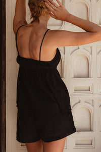 Amio Linen Shorts