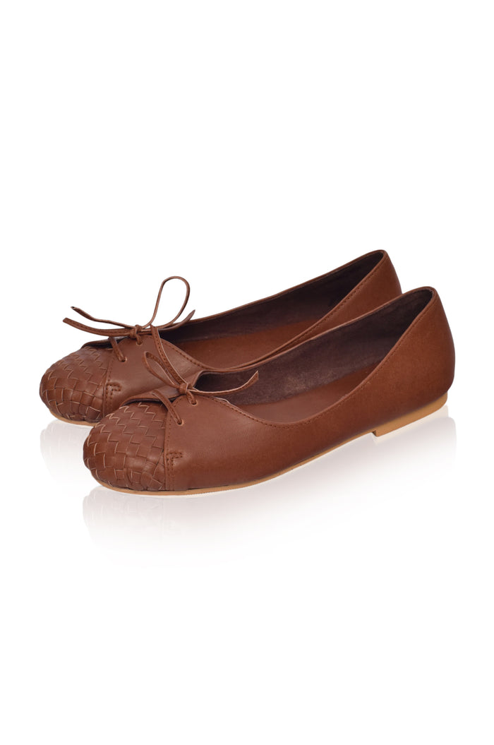 Alexandra Woven Leather Flats (Sz. 4, 5 & 8.5)
