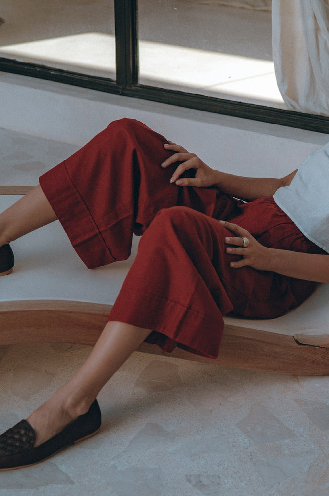 
                  
                    Delhi Linen Pants
                  
                
