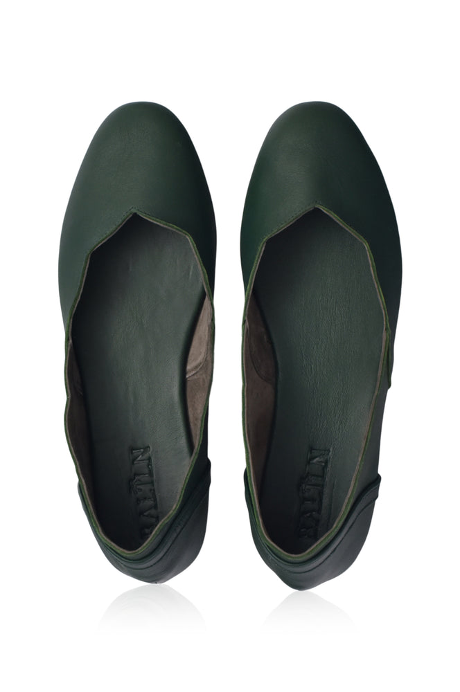 
                  
                    Milan Leather Ballet Flats (Sz. 4 & 11)
                  
                